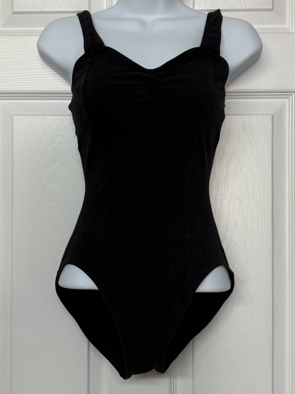 Capezio Black Tank Leotard with Shelf Bra Sz M